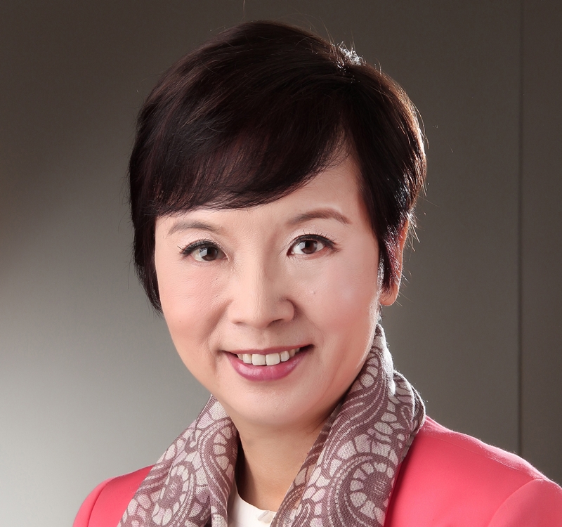 羅乃萱。教大相片