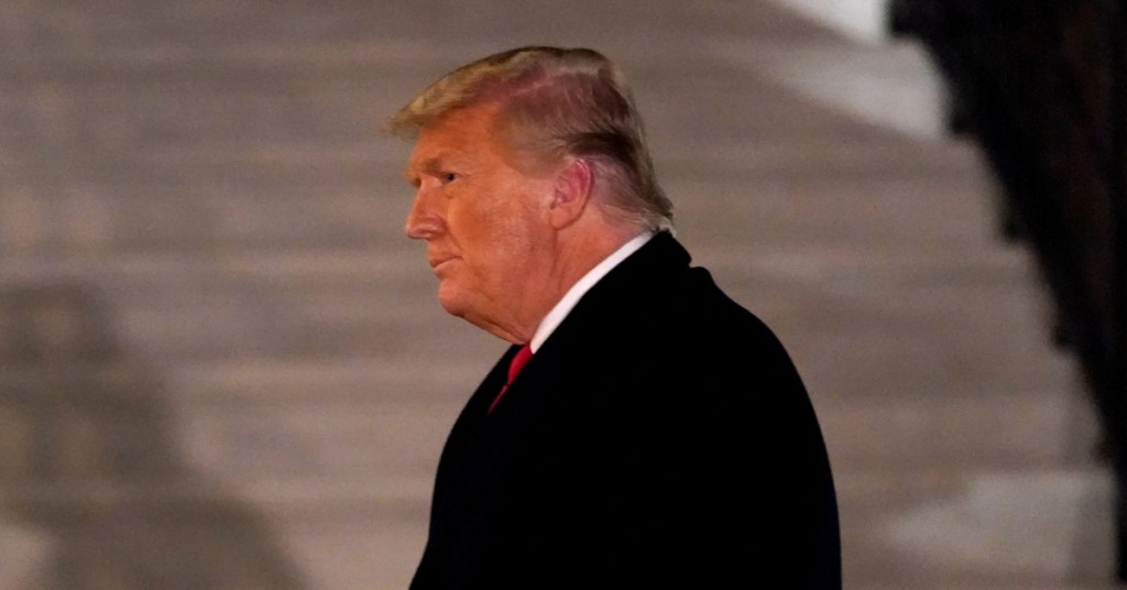 《纽约时报》中文版形容特朗普是一名崇尚暴力、用暴力达到目的之法西斯主义者。AP图片