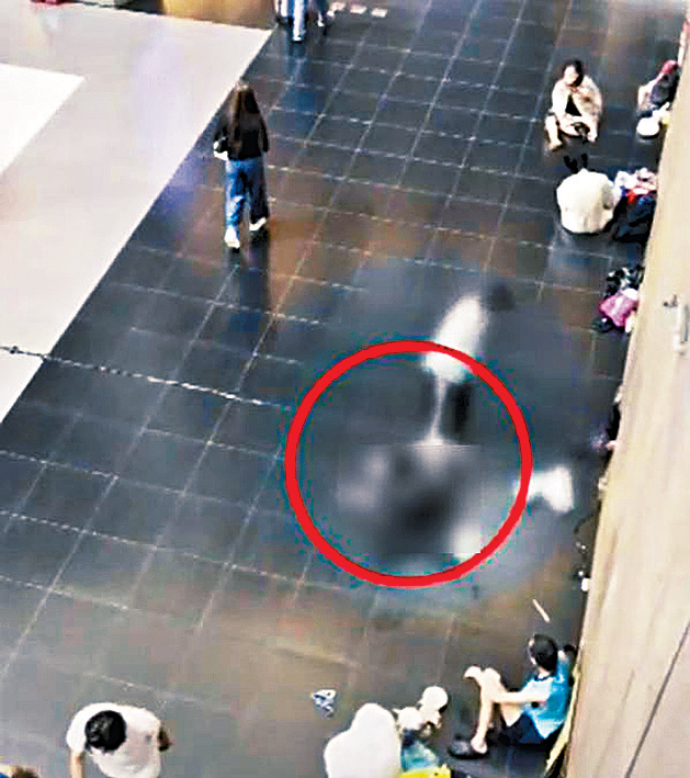 港女被姓邱男子拖至台北車站大廳牆角性侵,現場人來人往卻無人理會。