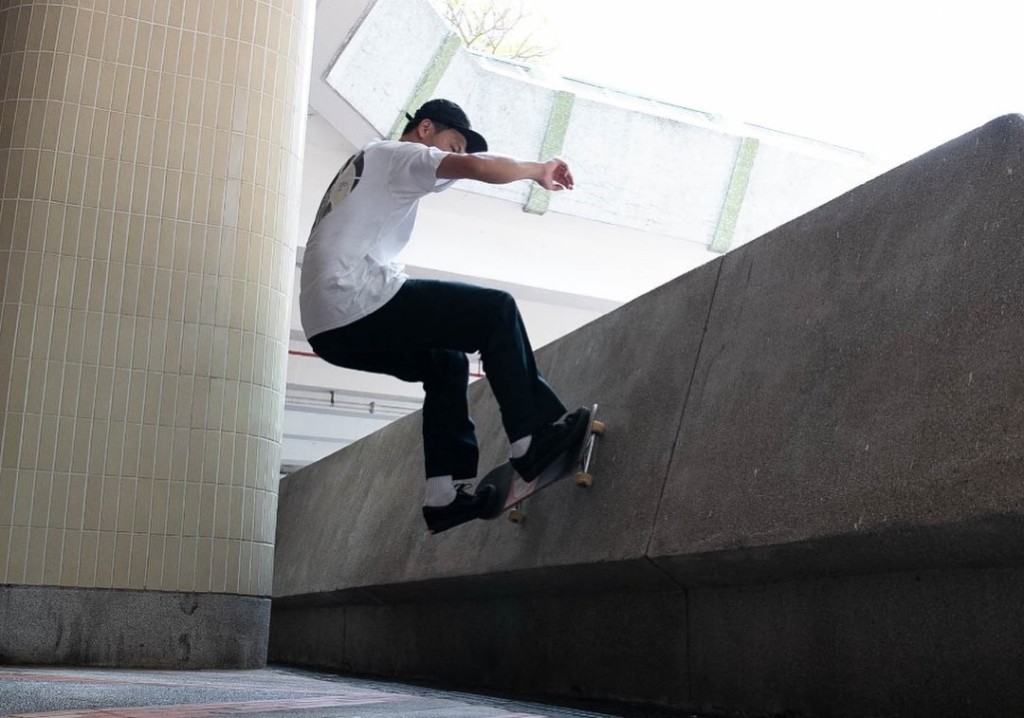 铜纙湾利园一期地面私家路及白沙道今个周六、日会举行利园滑板节2021。 铜纙湾利园一期地面私家路及白沙道今个周六、日会举行利园滑板节2021。