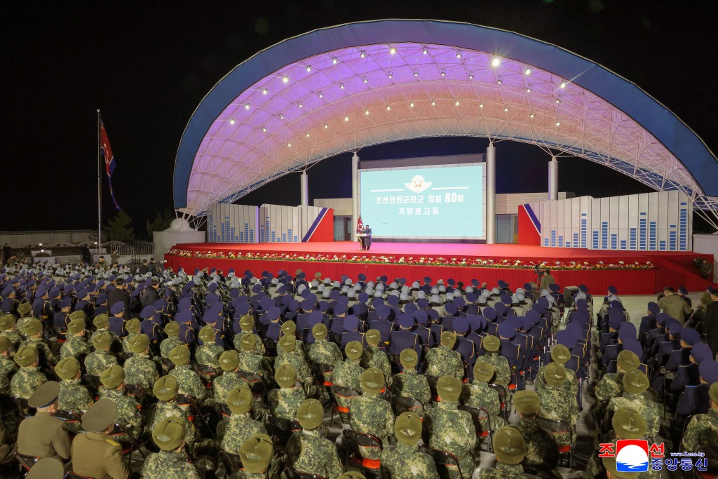金正恩出席北韓空軍80週年紀念活動。路透社