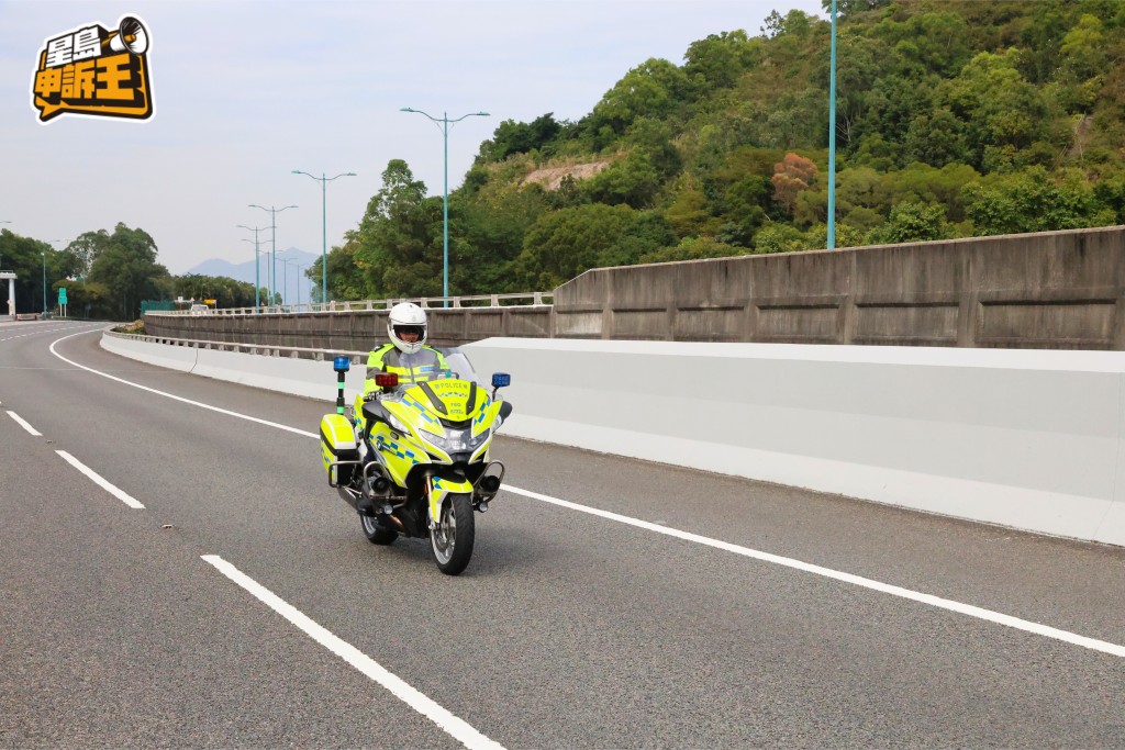 阿娟加入警队27年，在交通部执勤亦有10馀载。