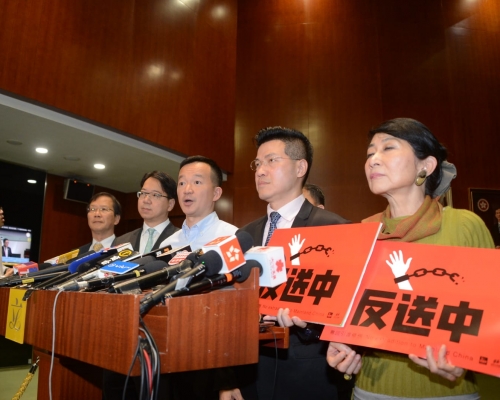 民主派事後質疑梁君彥驅逐議員離場的理據。