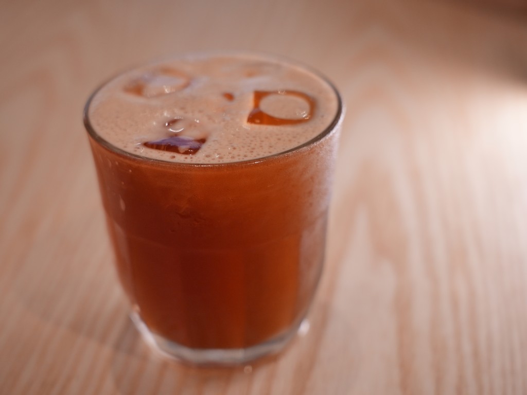冷萃銀菊咖啡$49，低咖啡因的cold brew，配上清甜的銀菊露，入口完成沒有咖啡的厚重感。