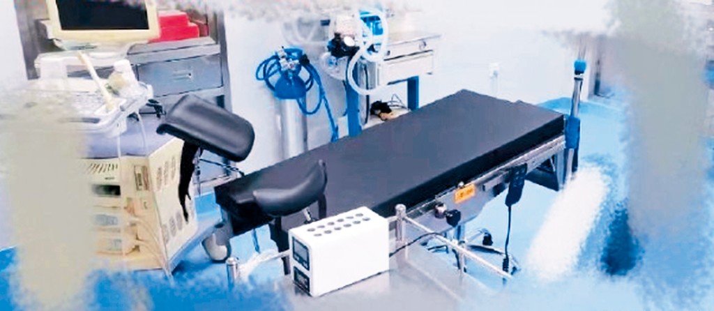 被曝光的安徽地下別墅內手術台。