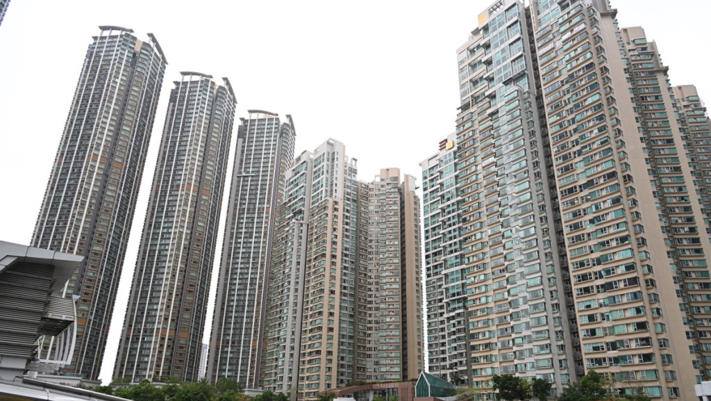房屋局公布，本港未來3至4年私人住宅潛在供應減少。資料圖片
