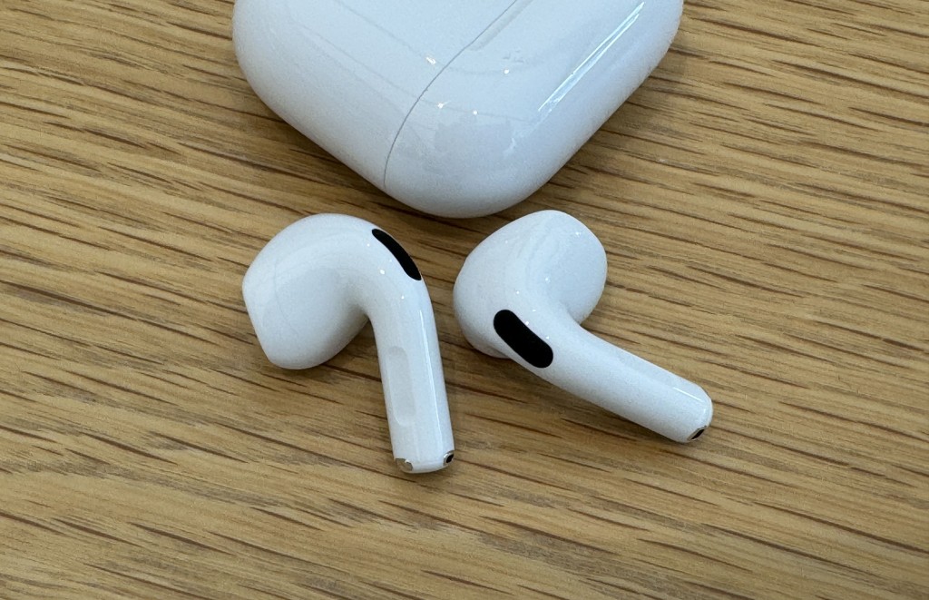 AirPods 4備有主動消噪型號，你會選擇哪一款？