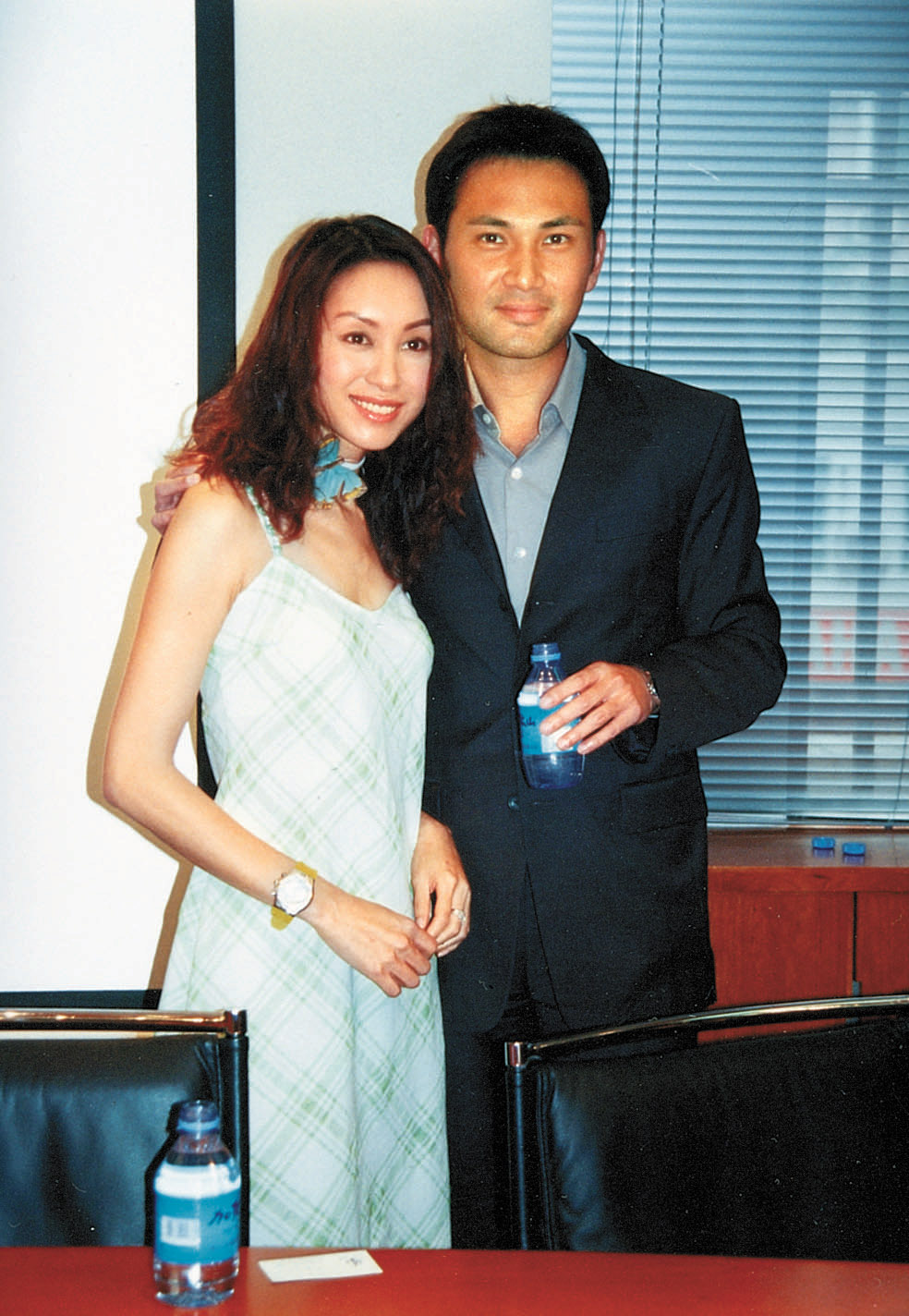 2004年郭可盈與林文龍結婚，不再劇接劇，工作步伐放慢。