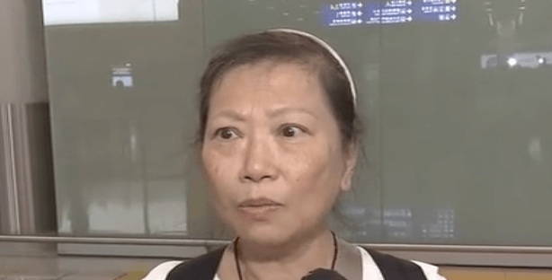 陳女士表示，地震時她剛巧身處洗手間，最初還以為外面有人敲門。
