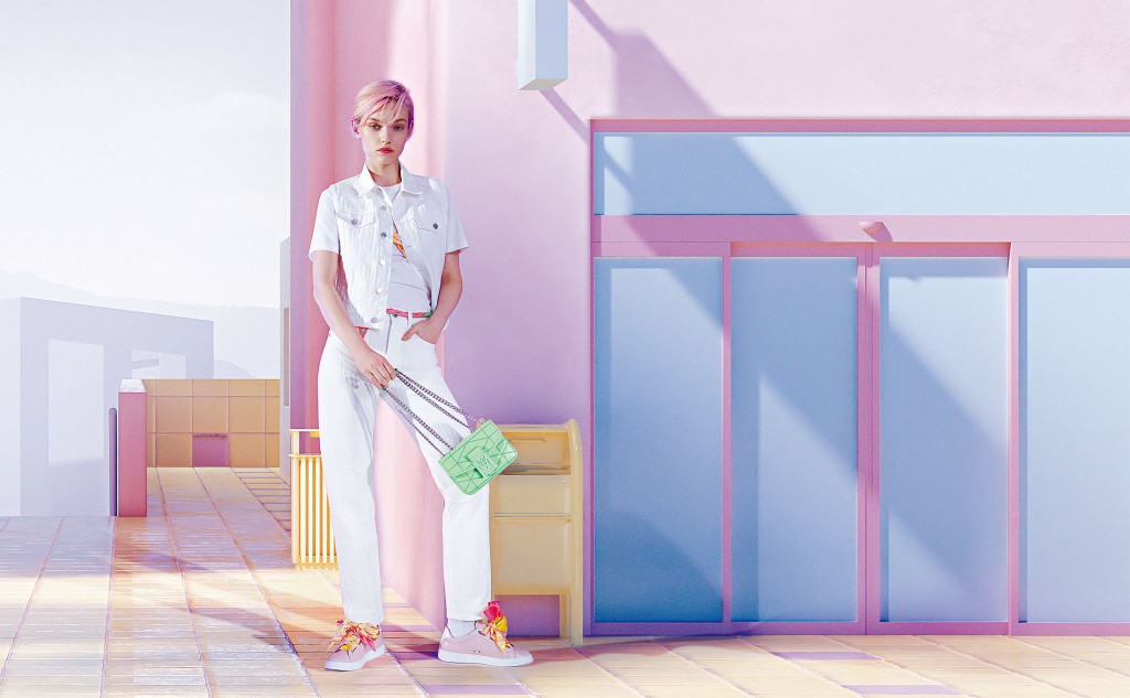 白色Cubic Monogram永續棉丹寧背心\$4,900、Cubic圖案有機棉T恤\售價待定、白色Cubic Logo永續棉丹寧提花牛仔褲\$4,400、配Cubic印花鞋帶的Terrain運動鞋\售價待定、Mena壓皮絎縫Shoulder Bag\$10,500。