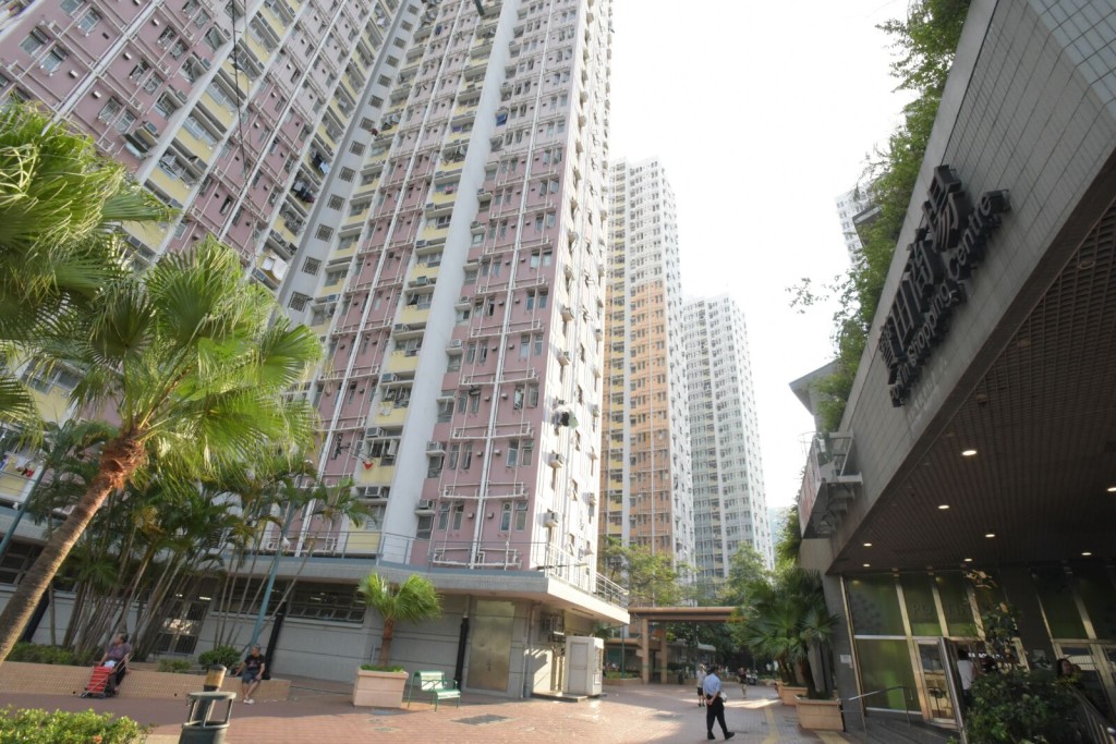 屯門一名獨居女遭男子推入屋強姦。黃文威攝