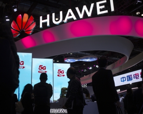 英國外交部常務次官表示允許華為參與5G網絡建設的決定是堅定的。AP圖