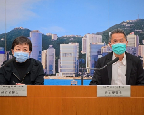 傳染病處主任張竹君;衞生防護中心總監黃加慶