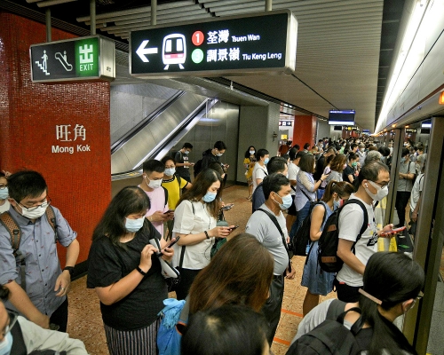 港鐵今年中秋節不提供通宵列車服務。資料圖片