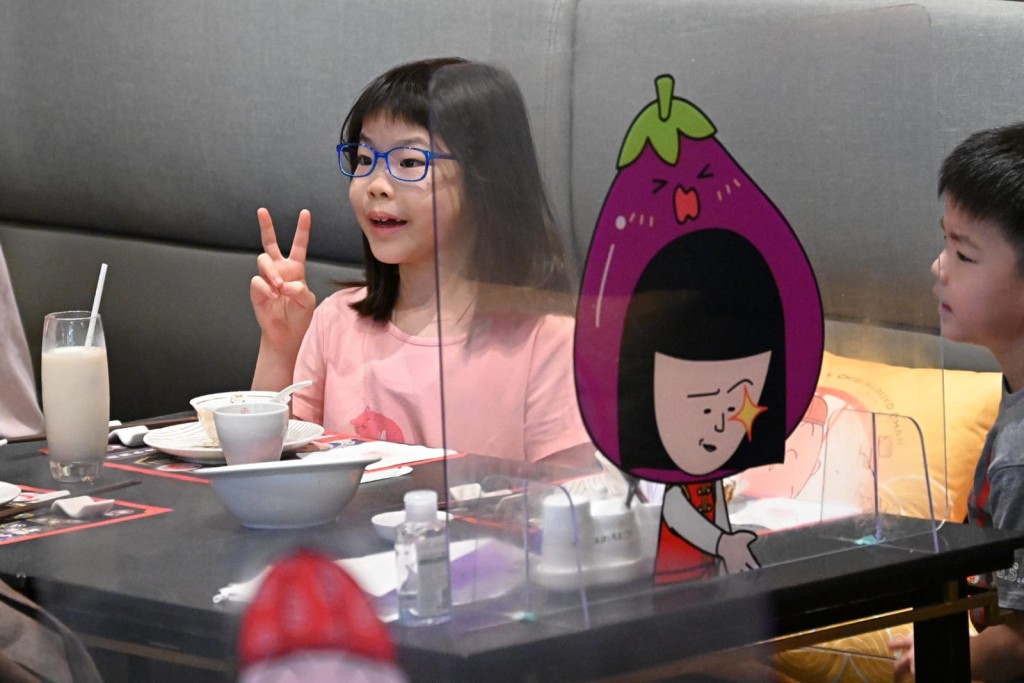 澳門明年起禁止進口不可降解塑膠製一次性吸管和攪拌棒。