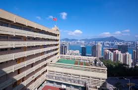 培僑中學 (圖片來源:培僑中學官網)  培僑中學 (圖片來源:培僑中學官網)