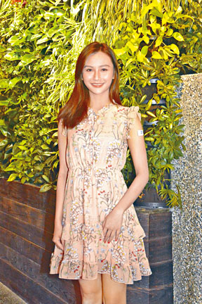 ■吴玥彤在今届港姐杀入15强，相信她转战亚姐应能睇高一线。