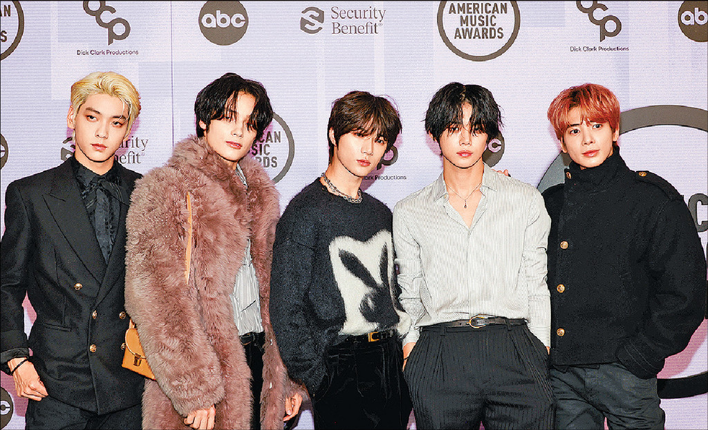■BTS師弟組合TXT亦有現身紅地氈,但未有獲獎。 路透社 ■BTS師弟組合TXT亦有現身紅地氈,但未有獲獎。 路透社
