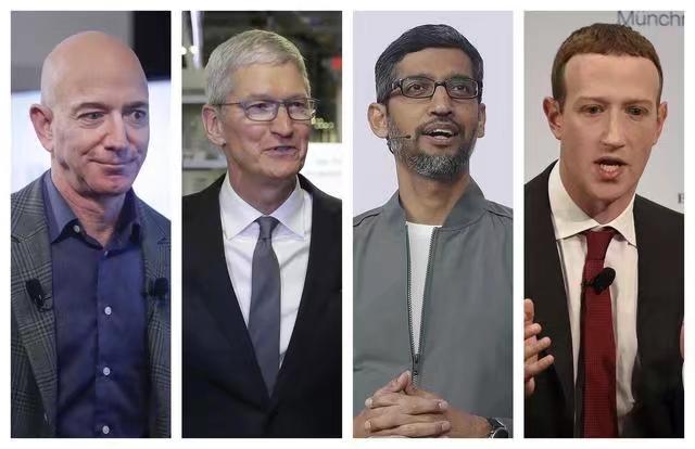 (左起)亞馬遜CEO貝佐斯、蘋果CEO庫克、谷歌母公司Alphabet CEO皮查伊及Facebook CEO朱克伯格。