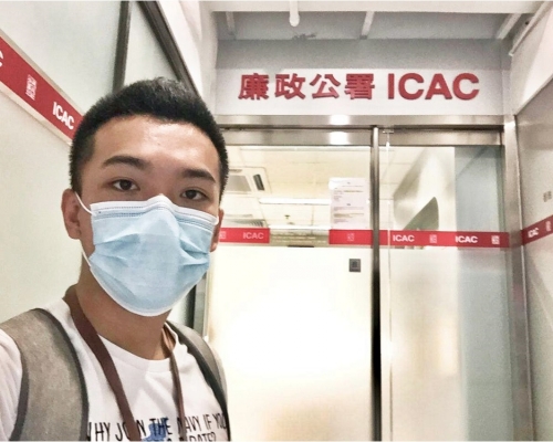 王進洋接受廉署調查。王進洋FB圖片