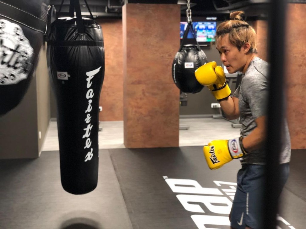 子彤近年愛上打泰拳，更想下年30歲前認真打場拳成就解鎖。