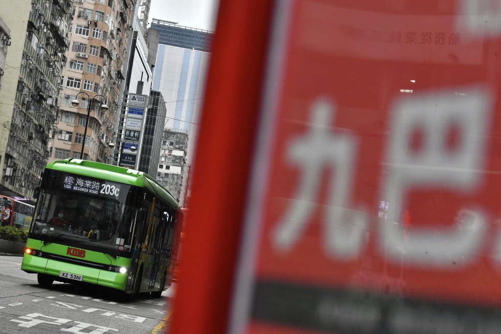 3間專營巴士公司最早於今年4月已向政府提交加價申請。資料圖片