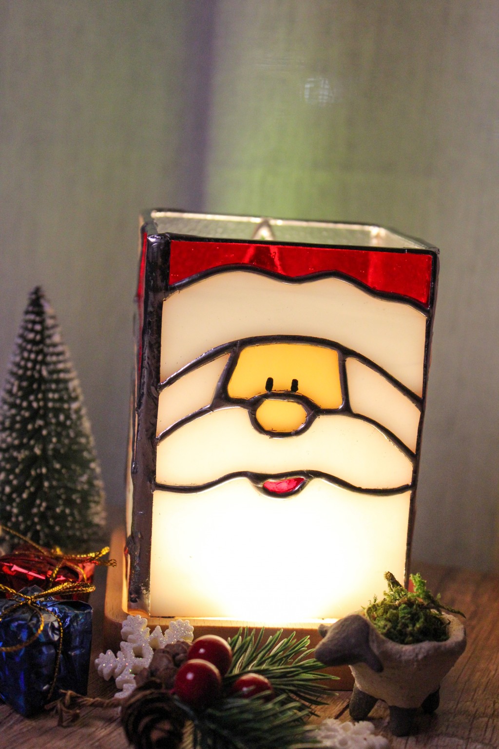 Purr Purr Cat Studio – 壓花玻璃聖誕樹/聖誕小夜燈工作坊（圖片來源：誠品）