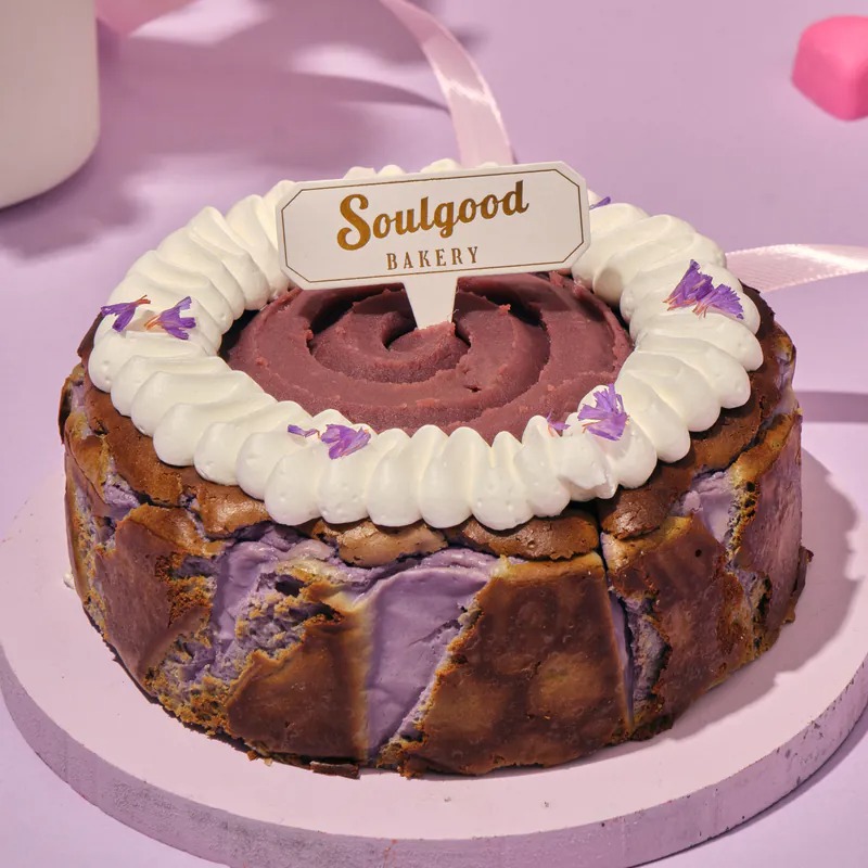 冲绳紫薯巴斯克芝士蛋糕（4寸／6寸／8寸）：$120／$480／$680