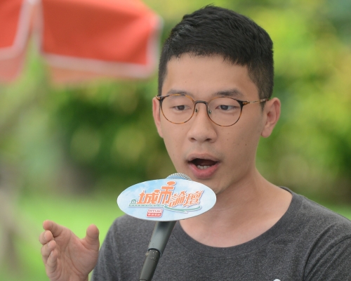 羅冠聰指警方未曾確認有關其被通緝的報道。
