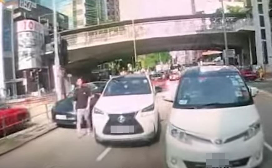  車CAM特警影片截圖