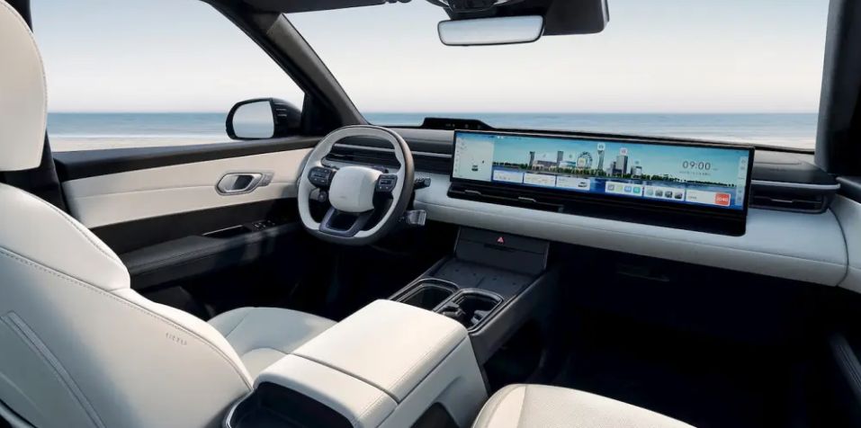 現代（Hyundai）設計高層坦言將所有功能塞進觸控螢幕做法令人困擾。