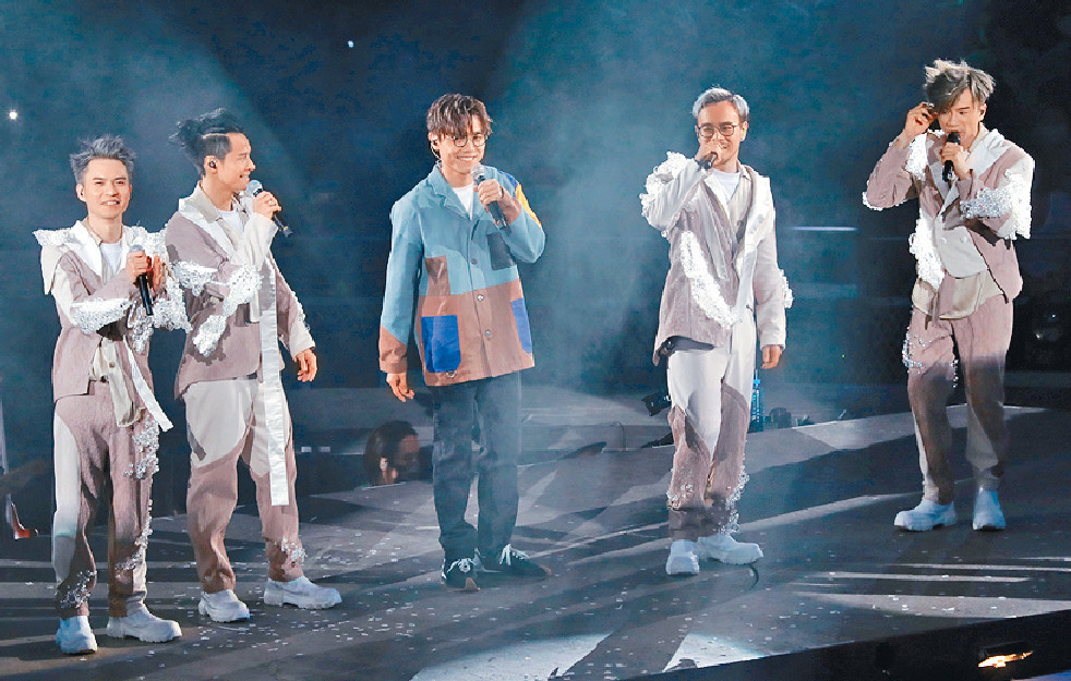 ■C AllStar首場紅館騷請來林家謙做嘉賓。
