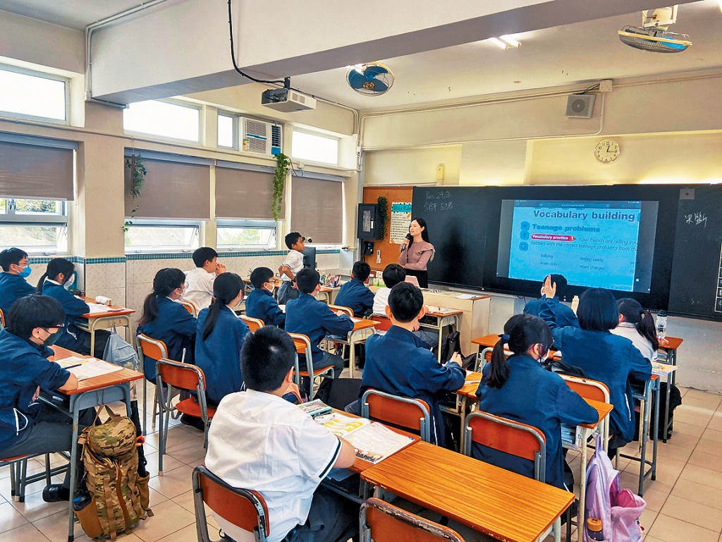 有校長認為近年出現校長退休潮,但強調「江山代有人才出」,不會青黃不接。