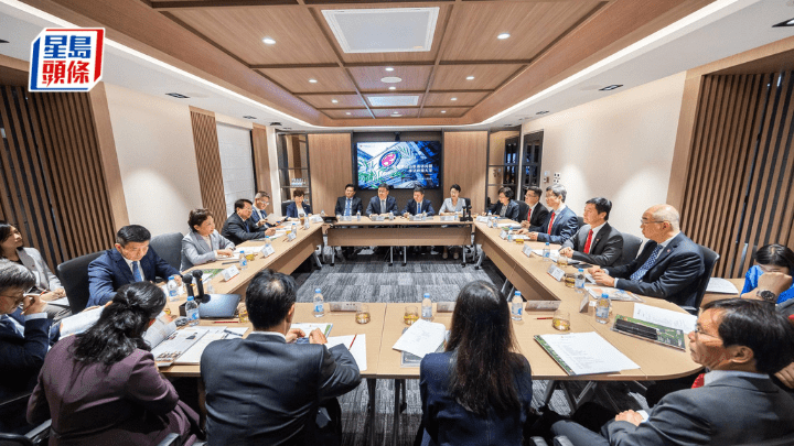 山東省委副書記王宇燕近日率團到訪嶺大,與校長秦泗釗及一眾管理層會面,雙方亦舉行座談會。