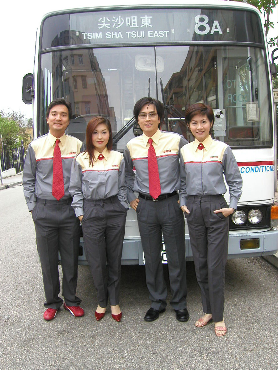 黃子雄在亞視拍過劇飾演過巴士司機。