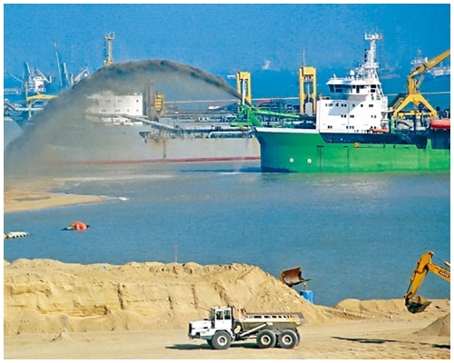 物料業最近決定進口菲律賓河砂，彌補供應缺口，但成本需要增加約一半。