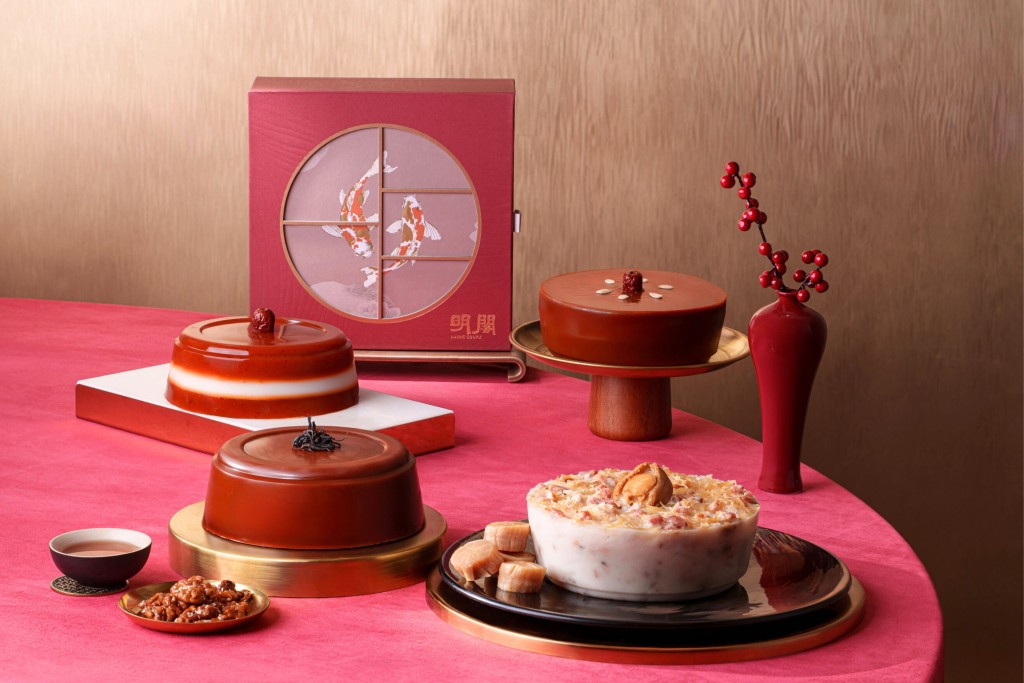 明閣「駿馬迎春」禮盒 首創雲南保山二百年古樹滇紅茶黑糖年糕