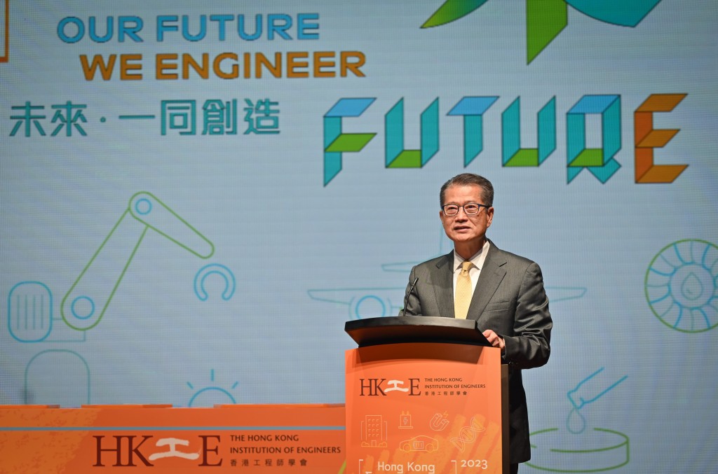 財政司司長陳茂波今日（3日）在香港工程師週2023開幕禮致辭。（財政司司長辦公室提供）