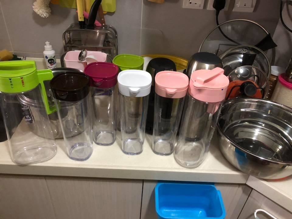 有澳門網民不斷煲水,指去了多間超市都買不了大支裝食水。澳門網民Kirbie Ieong圖片