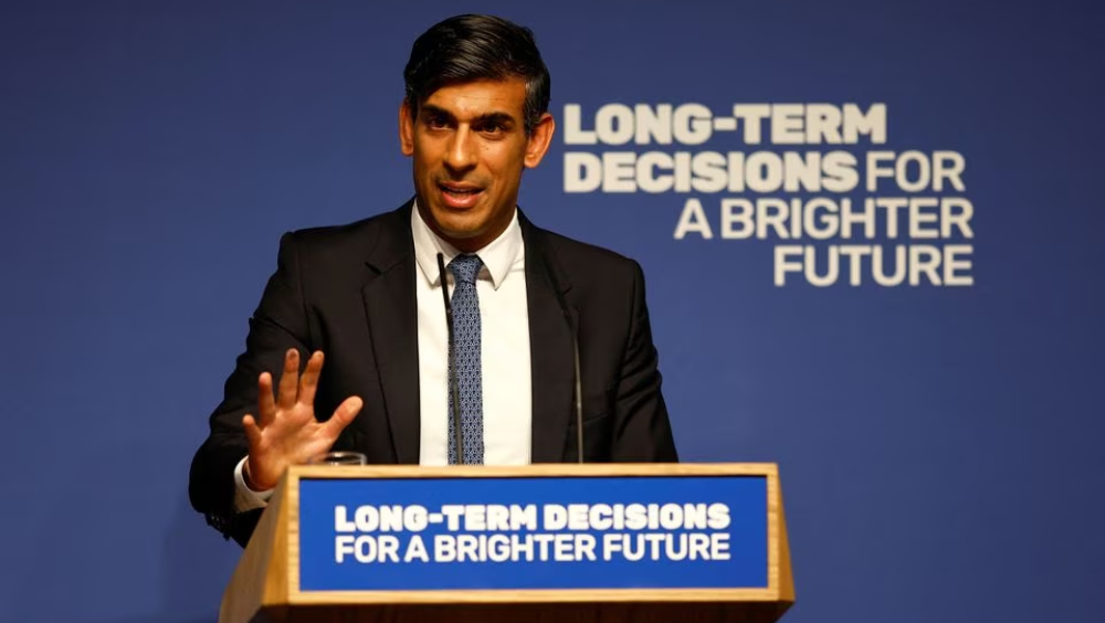 英國首相辛偉誠宣布將成立全球首個監管人工智能安全的機構。 路透社