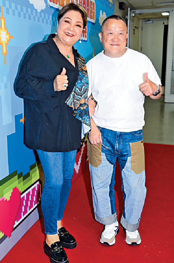 ■曾志偉和肥媽一起出席《中年好聲音2》第3輪海選面試。