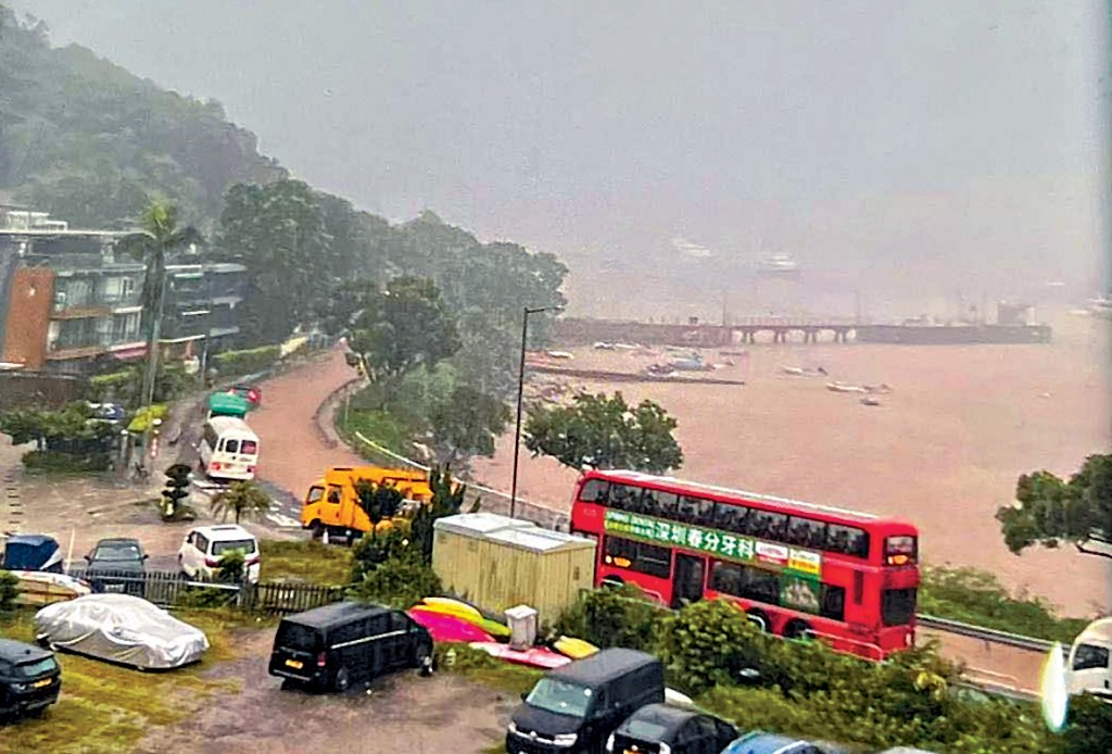 一周兩發黑雨大網仔路變「黃河」