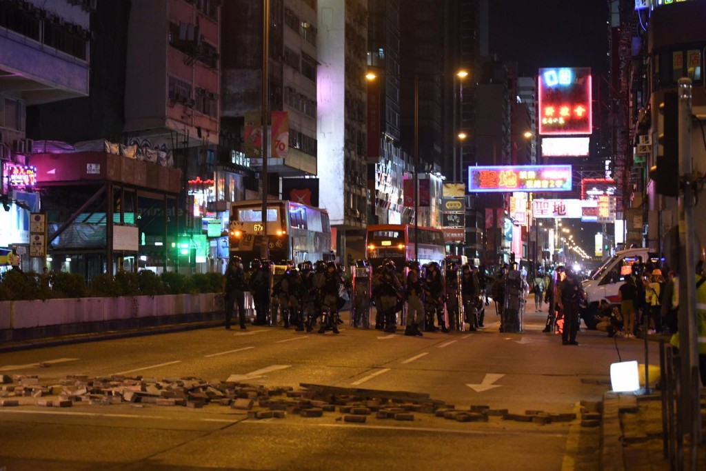 防暴警察旺角清場