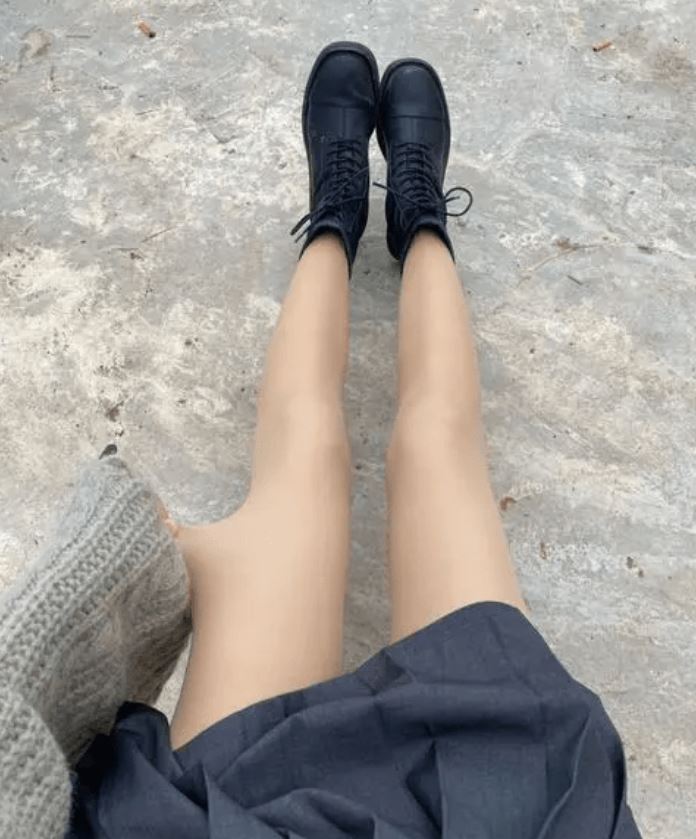 “光腿神器”深得部分女性青睐。网上图片