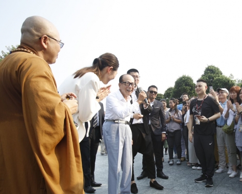 李嘉誠早前在慈山寺,就近日的社會事件作出評論。資料圖片