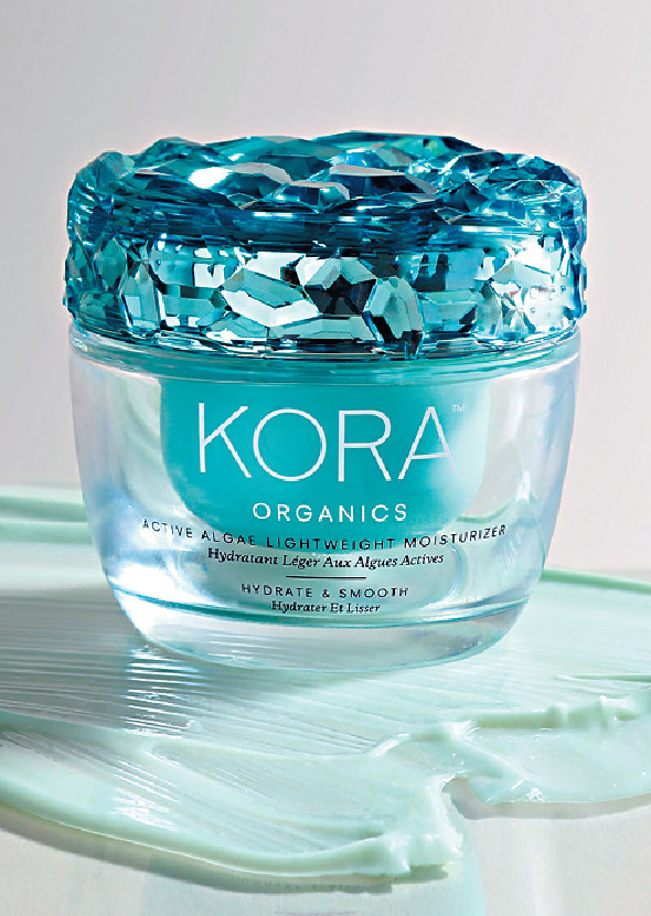 KORA ORGANICS BY MIRANDA KERR 活性海藻轻盈乳霜   $470  　　其海藻成份能纾缓晒后红肿，给予肌肤清凉感，并提升肌肤的补湿度。如皮肤泛红，可以当面膜厚敷，减轻不适。
