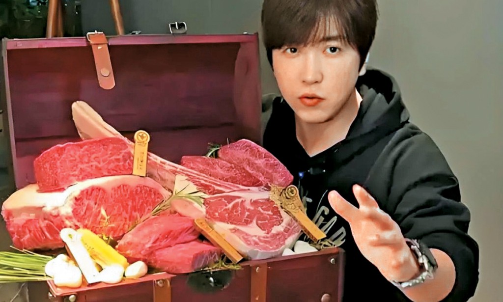 白冰是知名美食網紅，擁有4000萬粉絲。