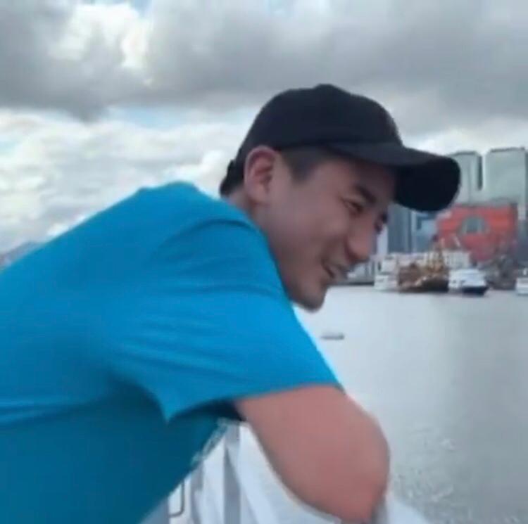 仲辛苦到嗌想跳海！