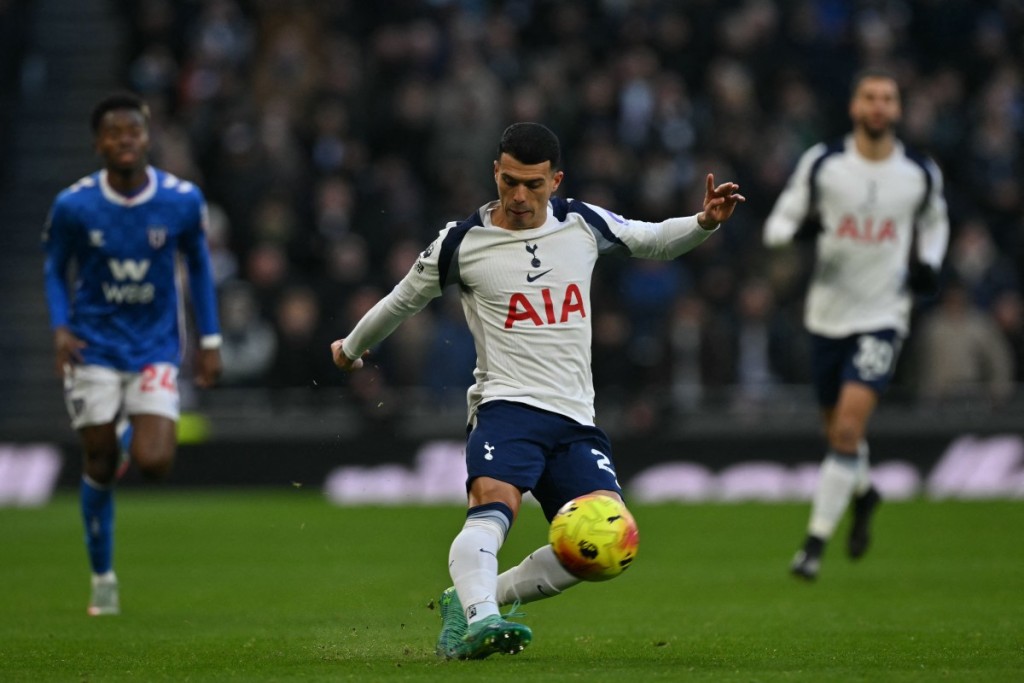 柏度朴路将与奇云丹素一同复出。法新社 柏度朴路将与奇云丹素一同复出。法新社