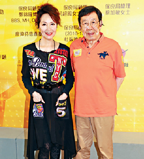 ■胡楓與謝雪心有份演出保良籌款騷。  